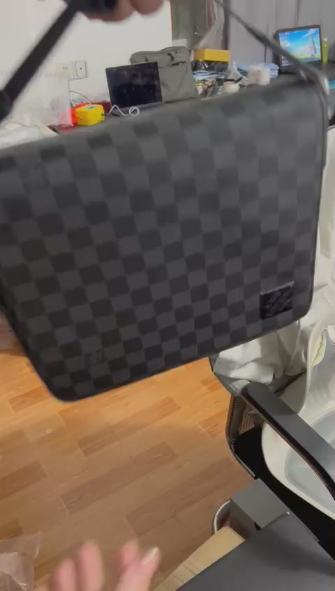 Louis Vuitton Damier Graphite Canvas Messenger Bag